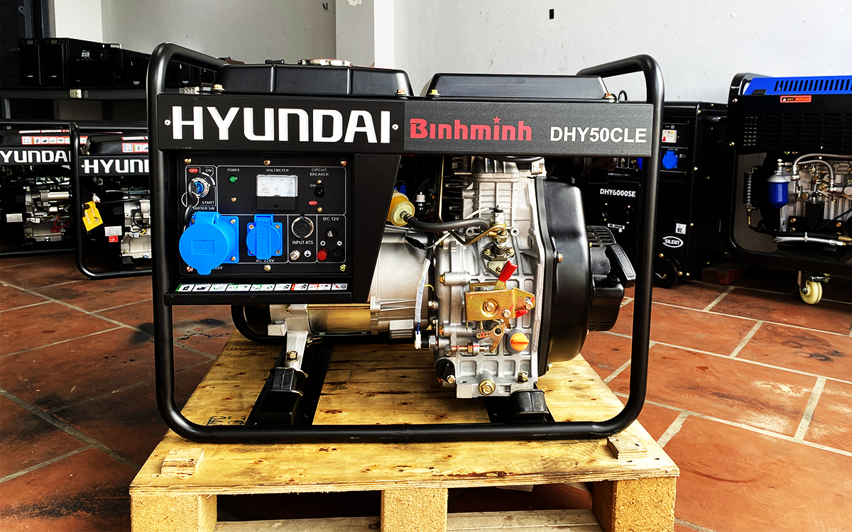 Máy phát điện chạy dầu diesel Hyundai DHY50CLE